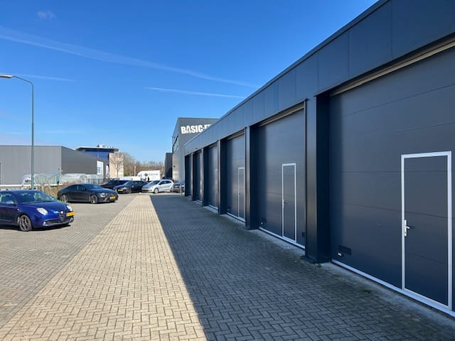 View photo 3 of Spinding 40