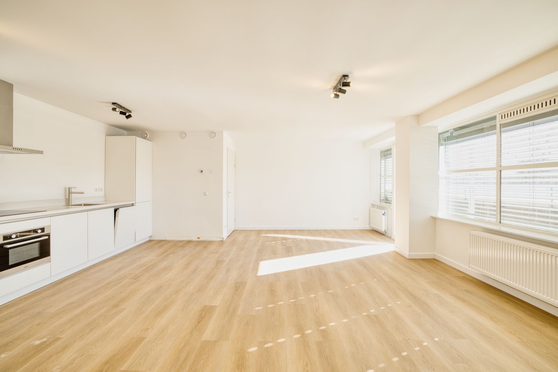 Foto 3 van Noord West Buitensingel 3-A