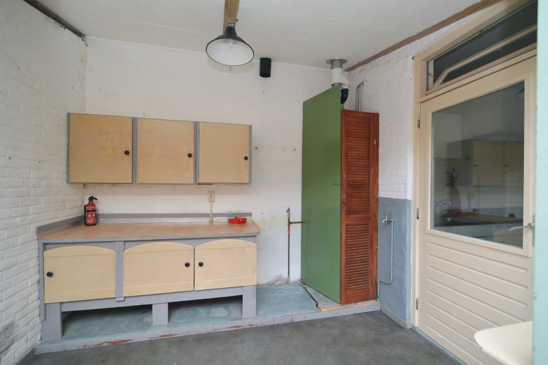 Photo 16 of Prinses Irenestraat 11