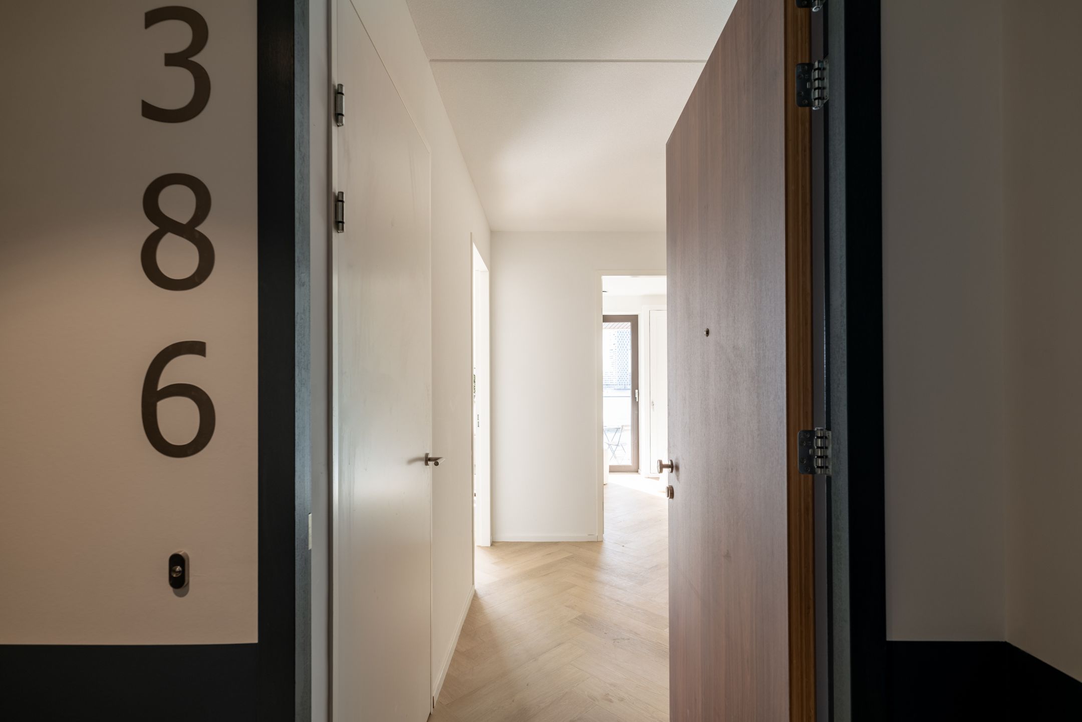 Foto 24 van Grasweg 386