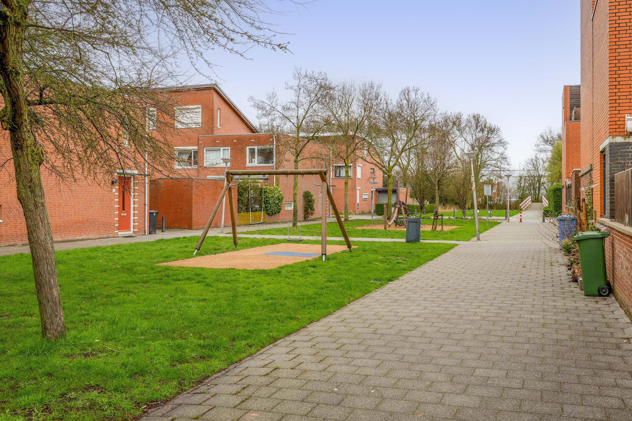 Photo 39 of Nieuwe Wetering 103