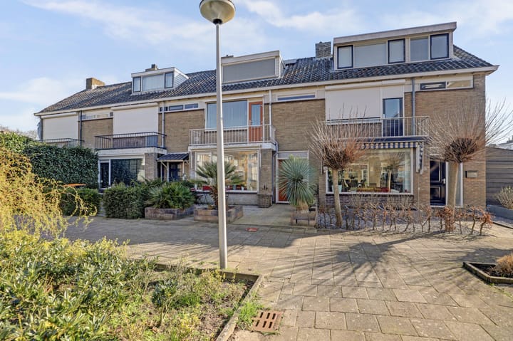 Photo 2 of Justus van Effenlaan 15