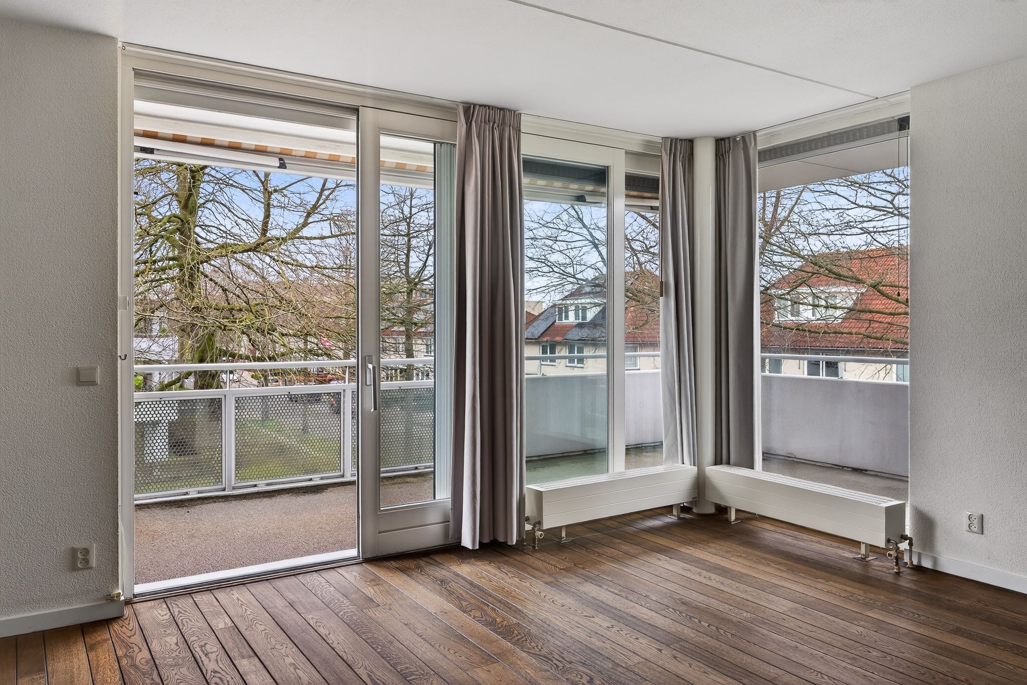 Foto 12 van Meester Broerensingel 14