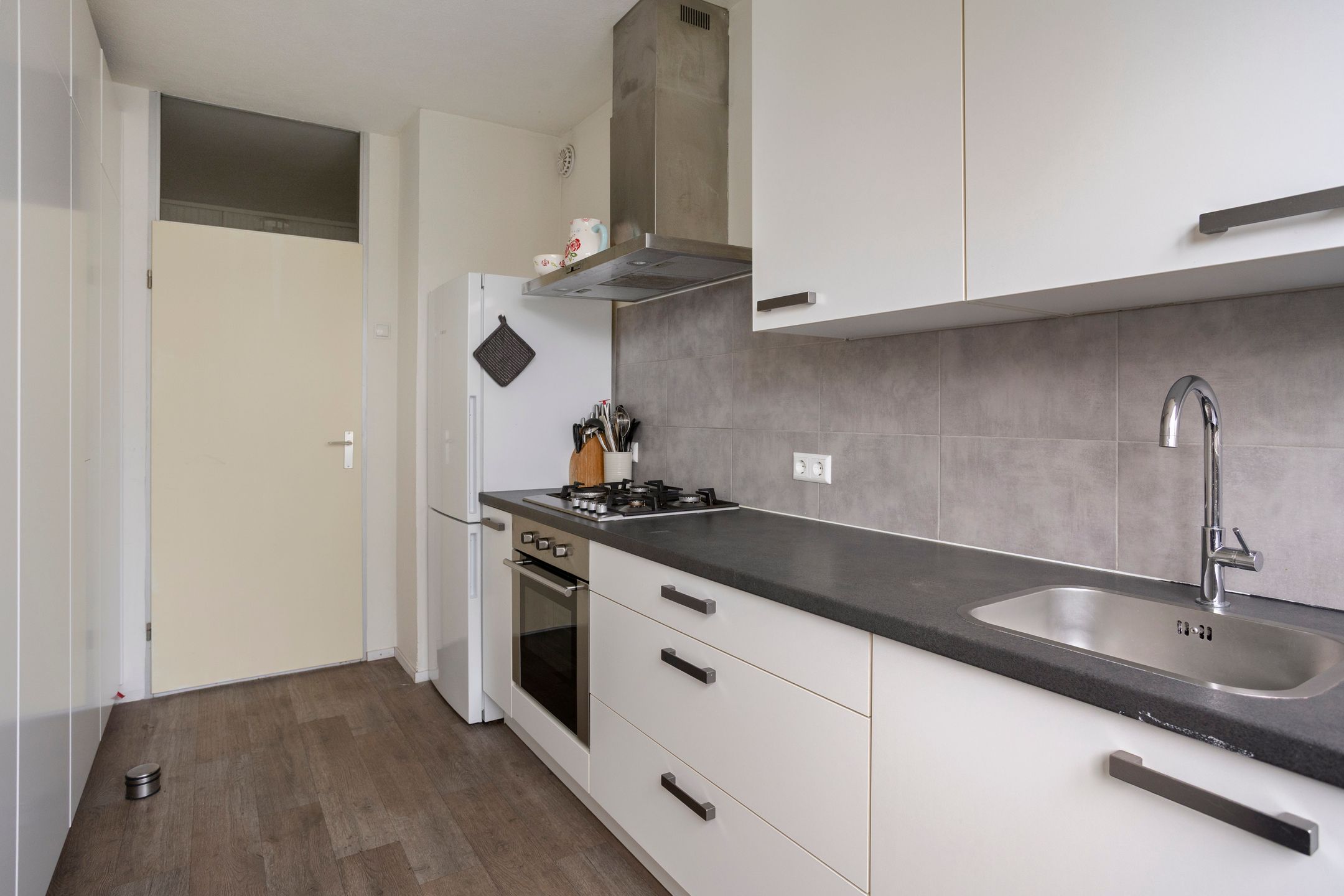 Foto 12 van Veenbesstraat 738