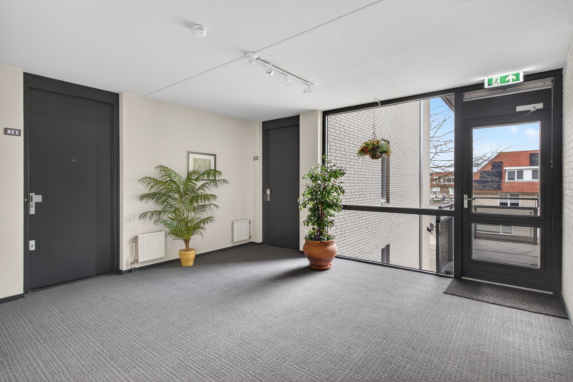 Foto 27 van Meester Broerensingel 14