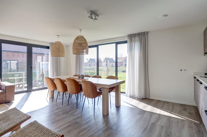 Vrijstaande woning te koop: Veerweg 50-042, Wolphaartsdijk