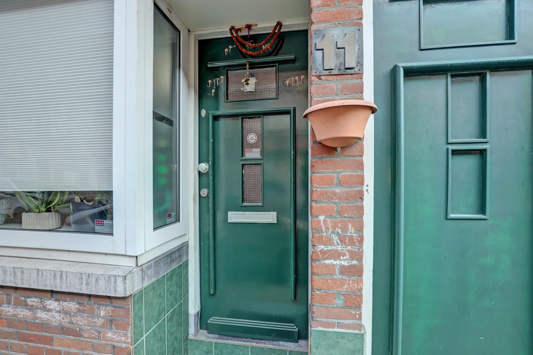 Spacious 4-Room Family Terraced House with Solar Panels and Energy Label A — 41