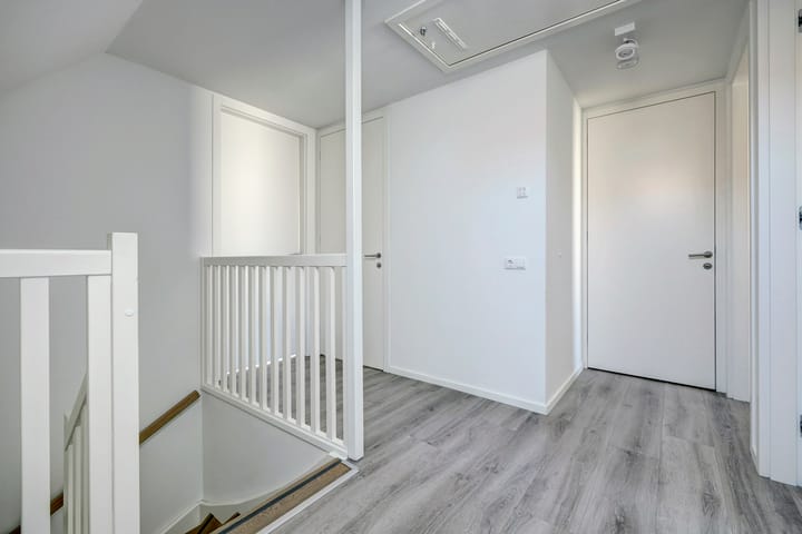 Vrijstaande woning te koop: Veerweg 50-042, Wolphaartsdijk