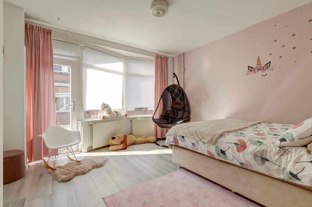 Spacious 4-Room Family Terraced House with Solar Panels and Energy Label A — 13