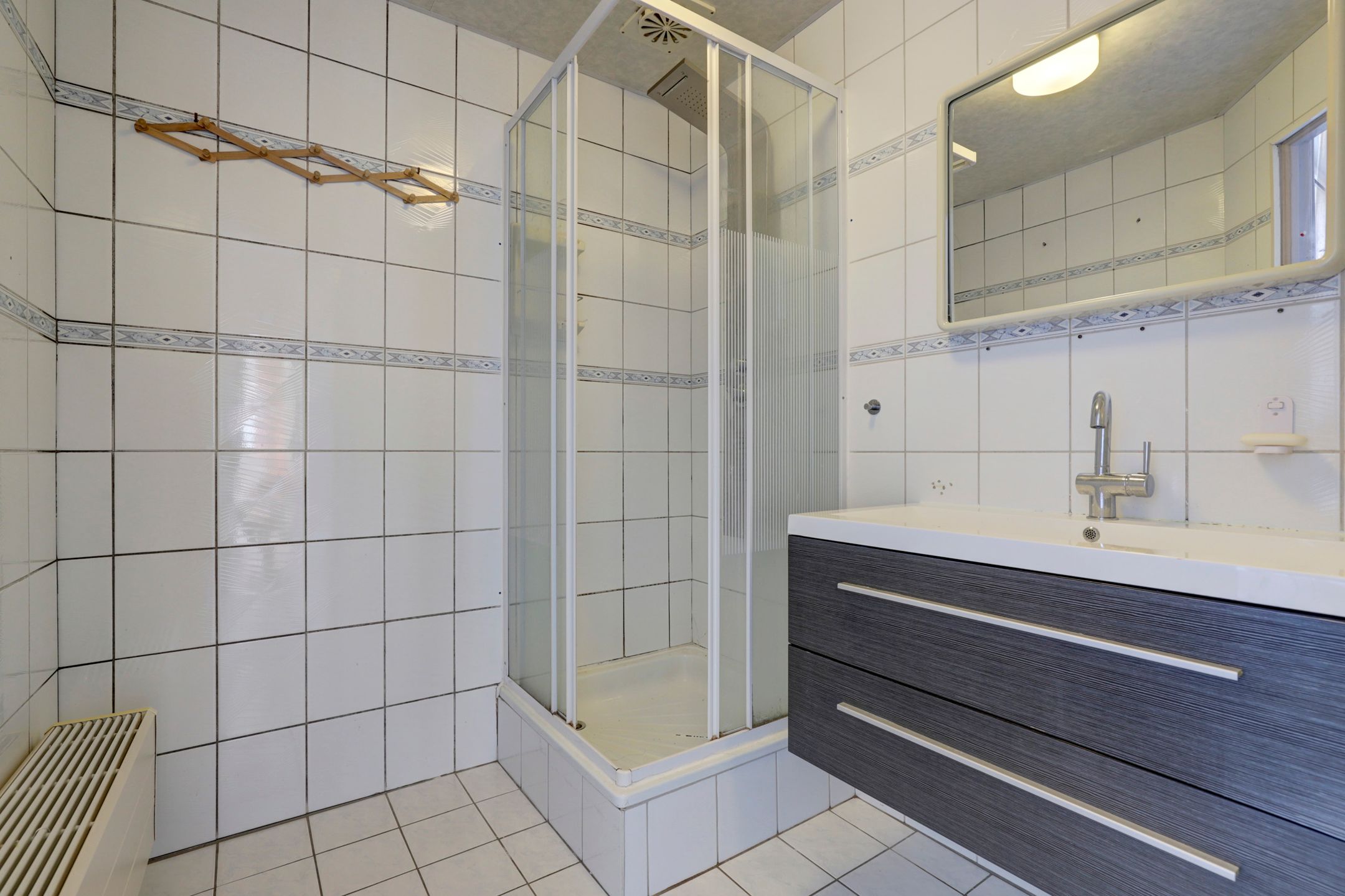 Spacious 4-Room Family Terraced House with Solar Panels and Energy Label A — 24
