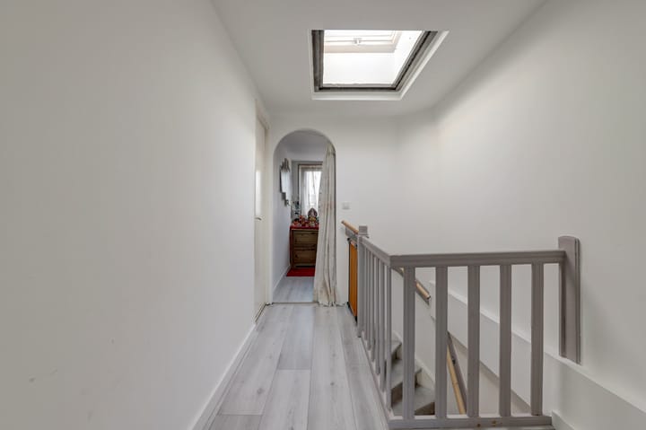 Tussenwoning te koop: Halleystraat 11, Schiedam