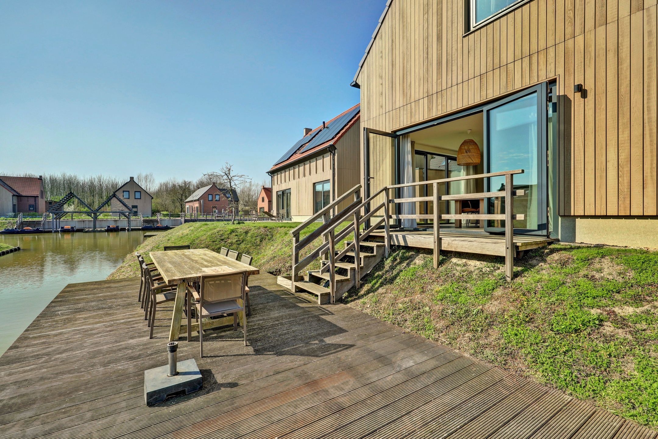 4-bedroom freehold villa in Wolphaartsdijk — photo 4 of 5