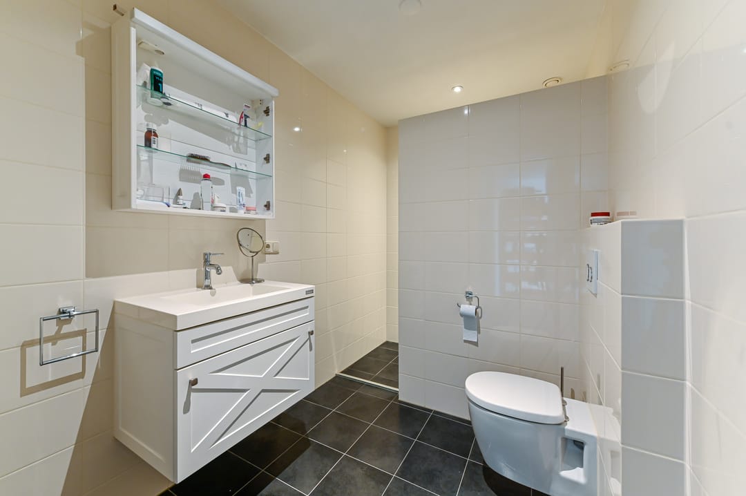 Photo 26 of Nassaustraat 6