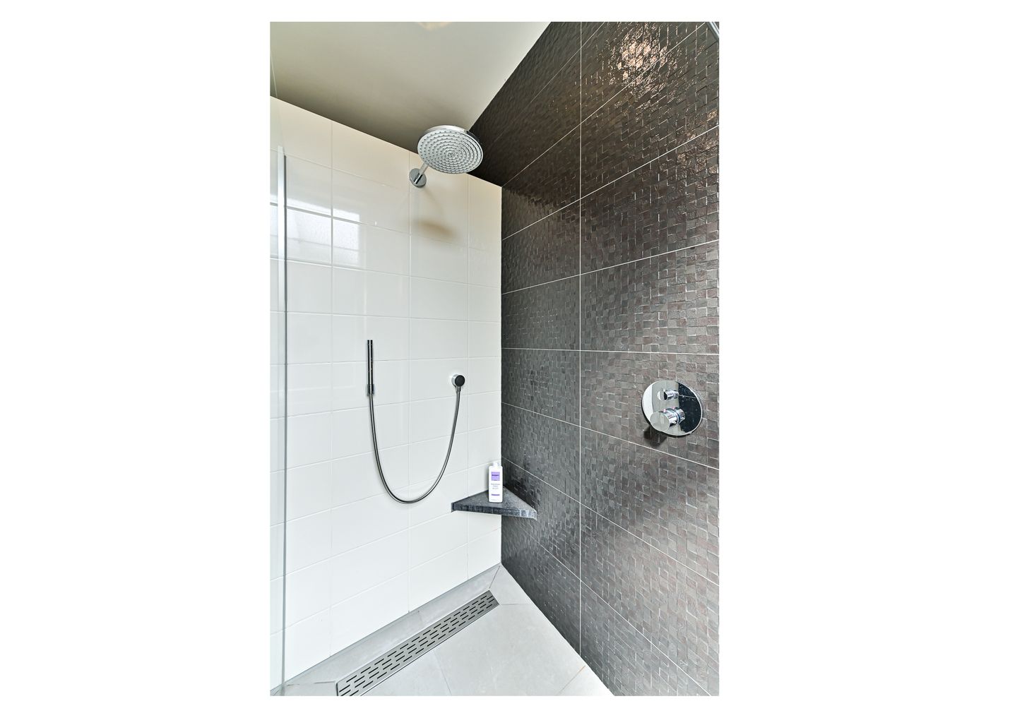 Photo 20 of Nassaustraat 6