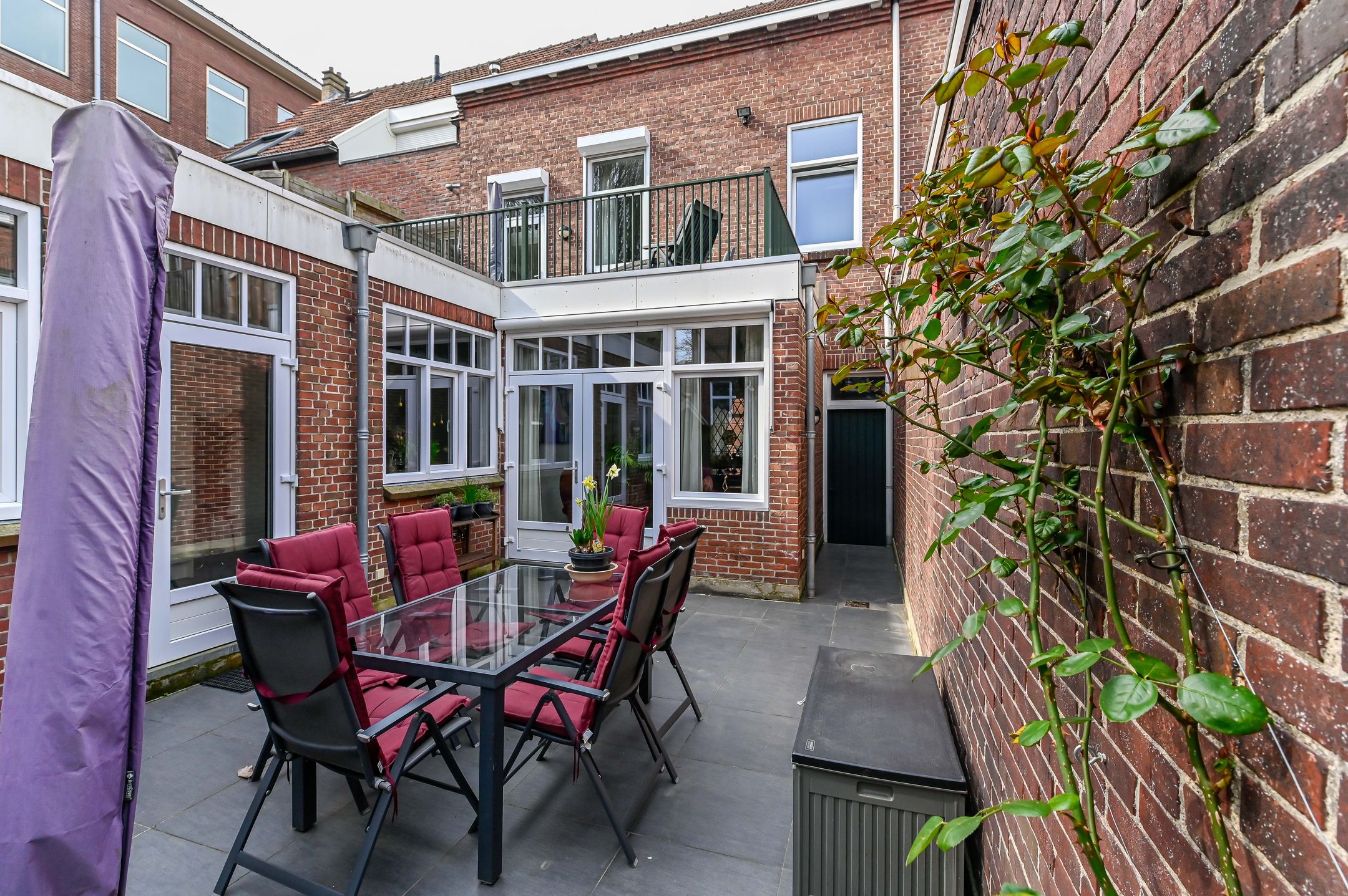 Photo 15 of Nassaustraat 6