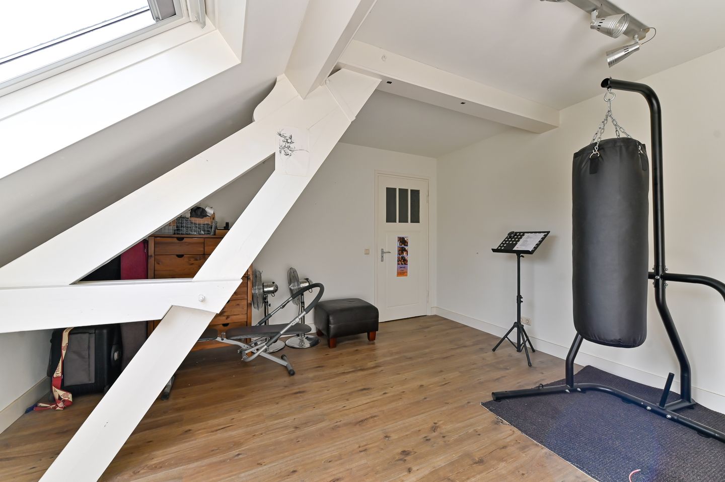 Photo 29 of Nassaustraat 6