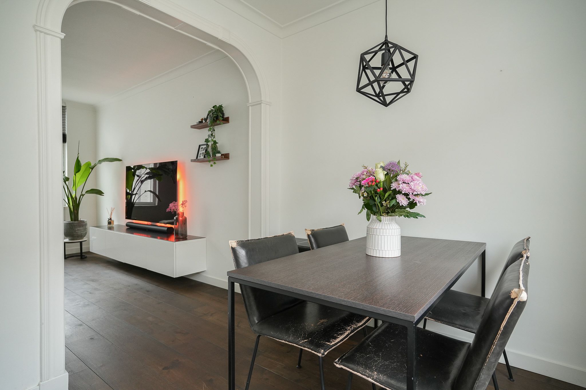 Foto 12 van Irenestraat 11