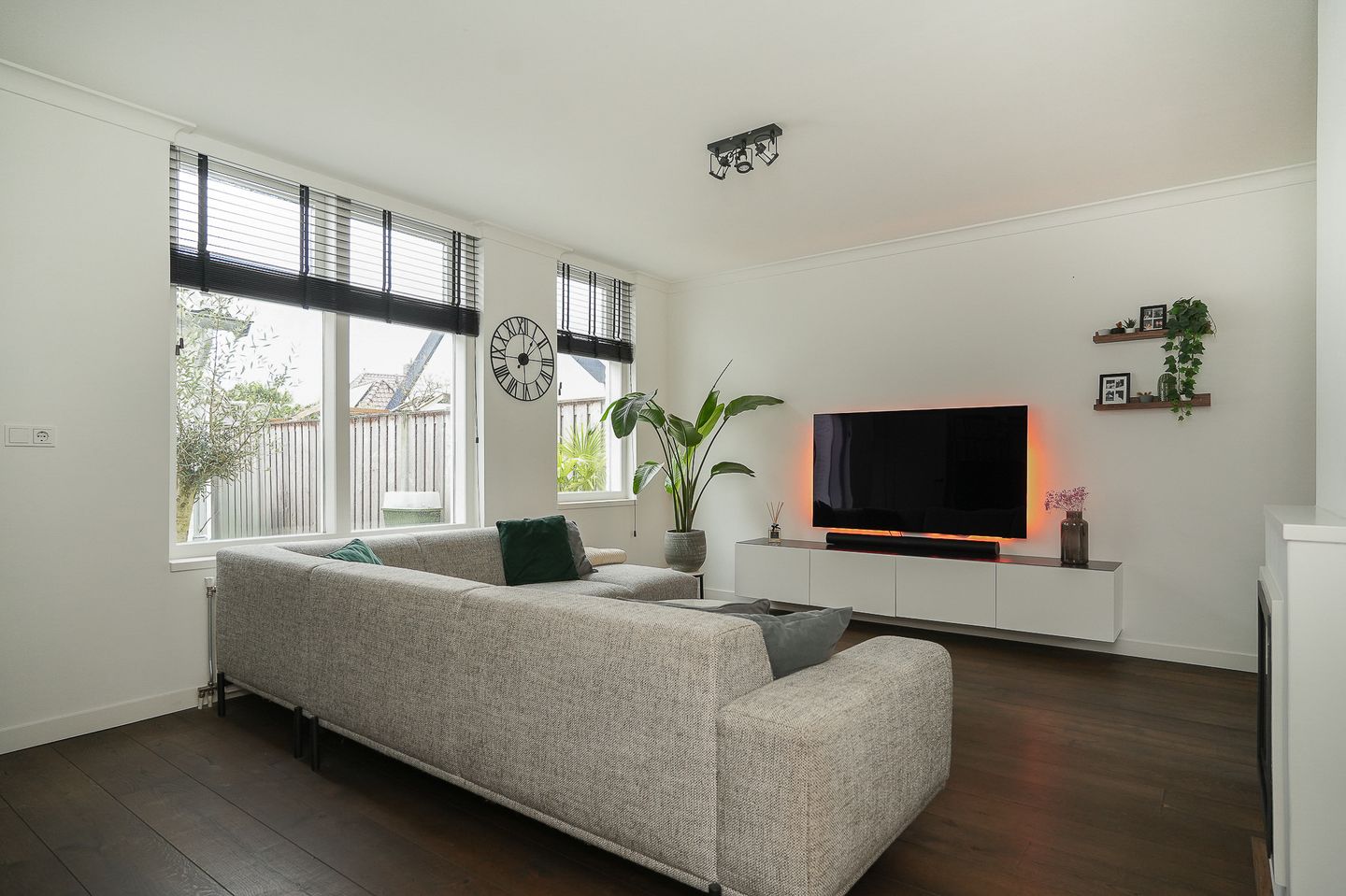 Foto 5 van Irenestraat 11