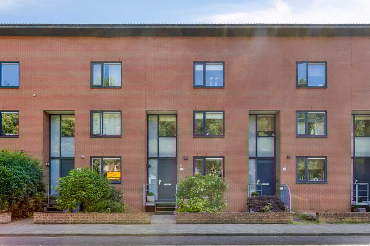 Foto 2 van Bussenmakerstraat 79