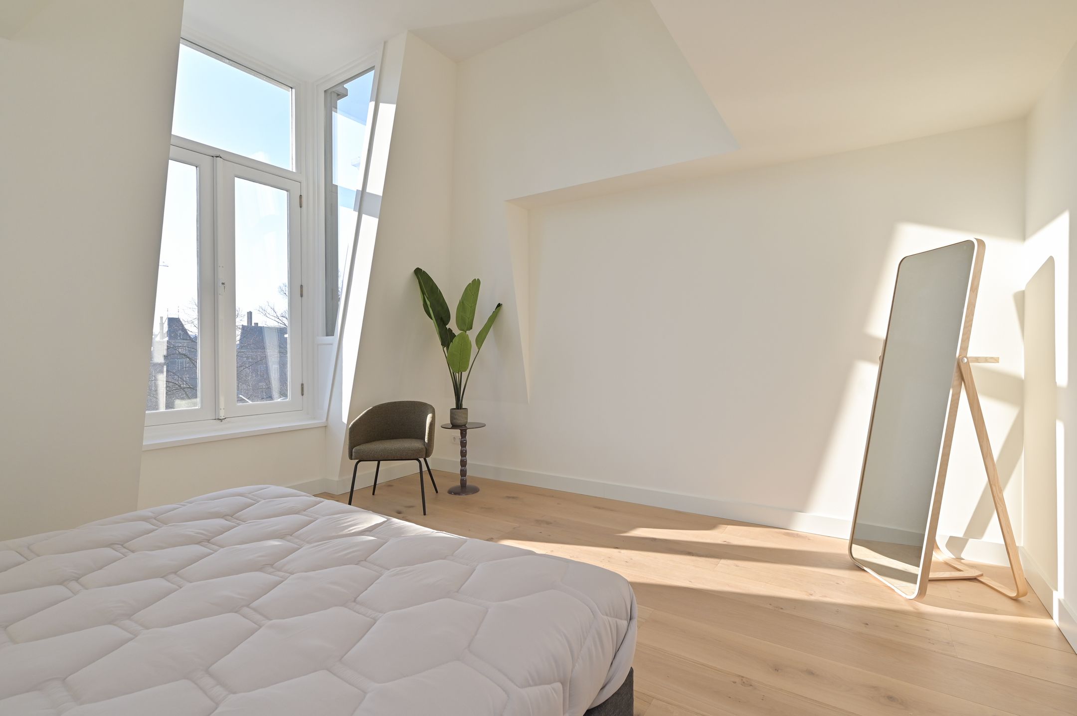 Photo 6 of Lange Vijverberg 13-B