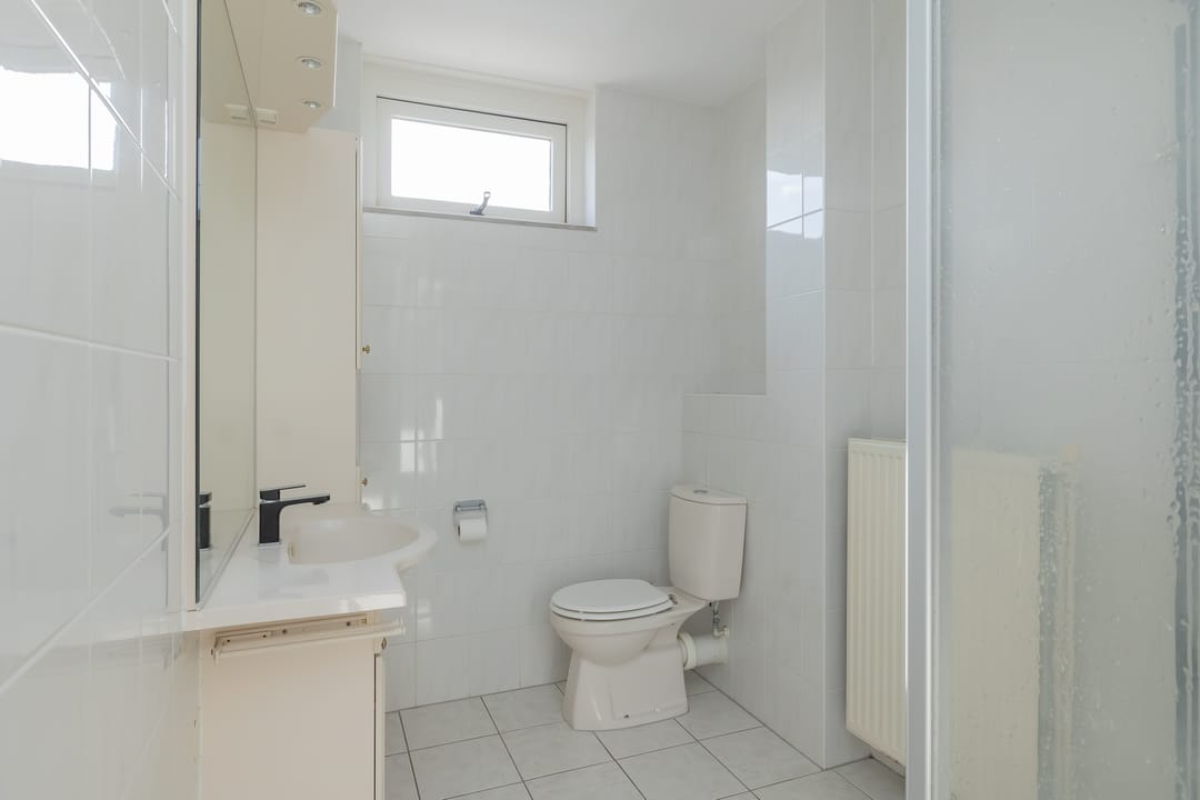 Well-maintained and spacious 3-room maisonette apartment with sunny balcony in Noordwijk-Binnen — 14