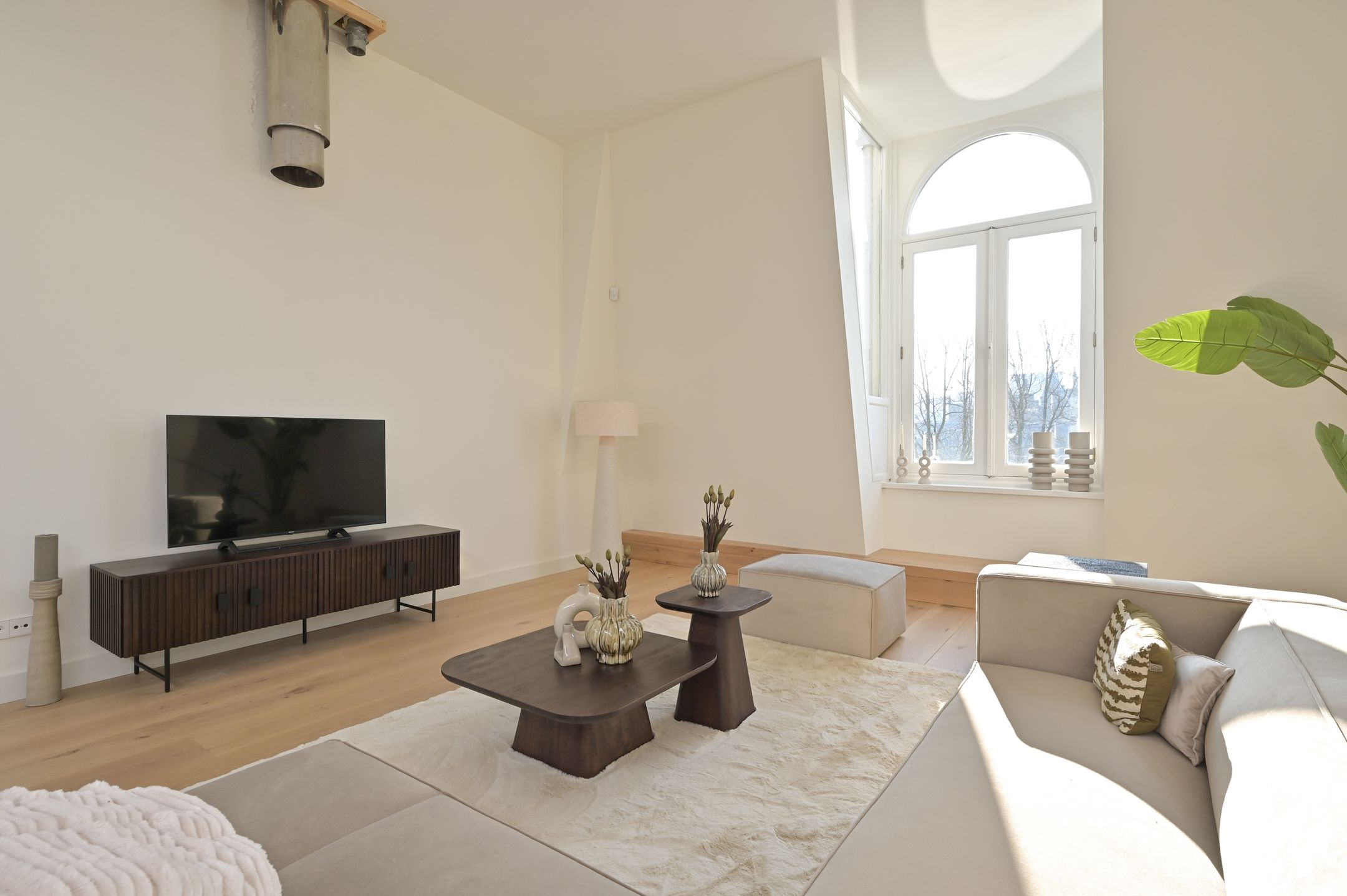 Photo 9 of Lange Vijverberg 13-B