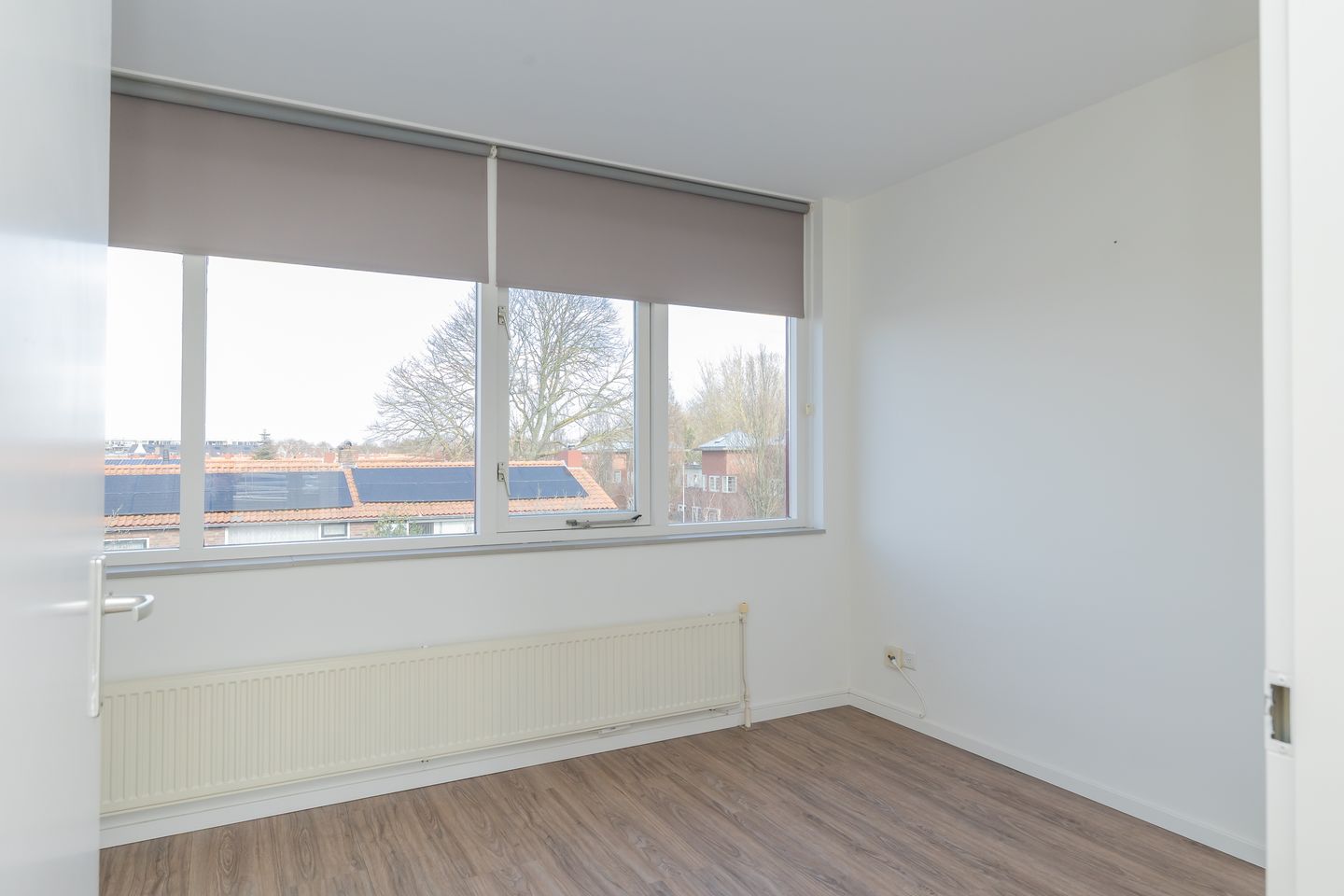 Well-maintained and spacious 3-room maisonette apartment with sunny balcony in Noordwijk-Binnen — 12