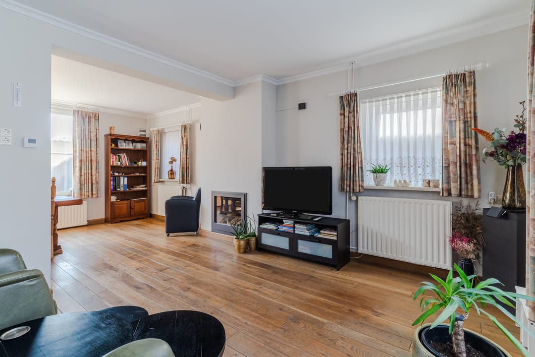 Photo 11 of Wilhelminalaan 18