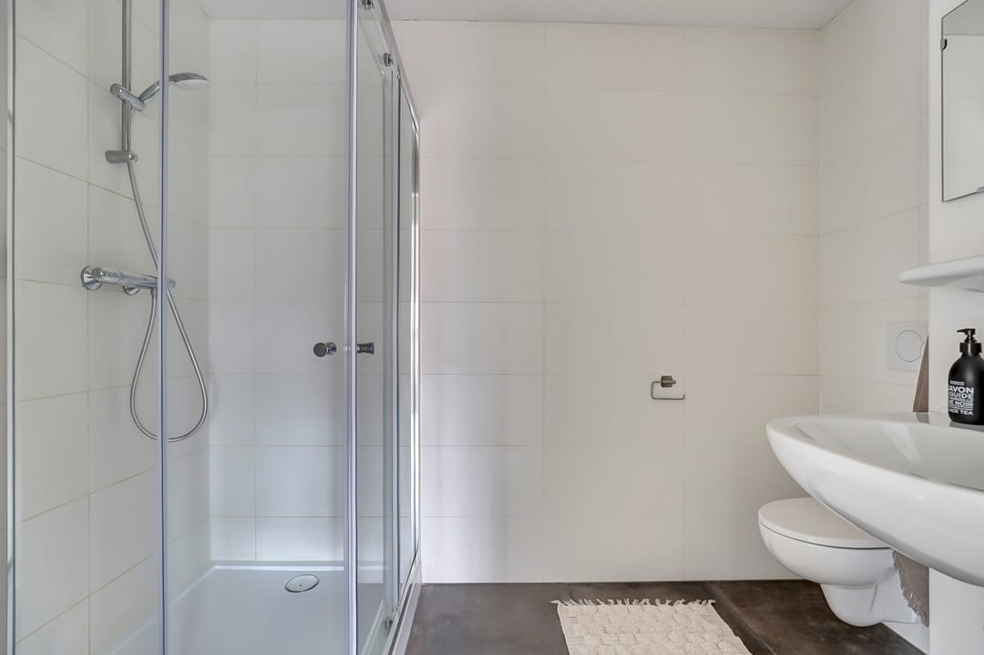 Stylish Corner Apartment with Character in Historic Gouda Center — 16