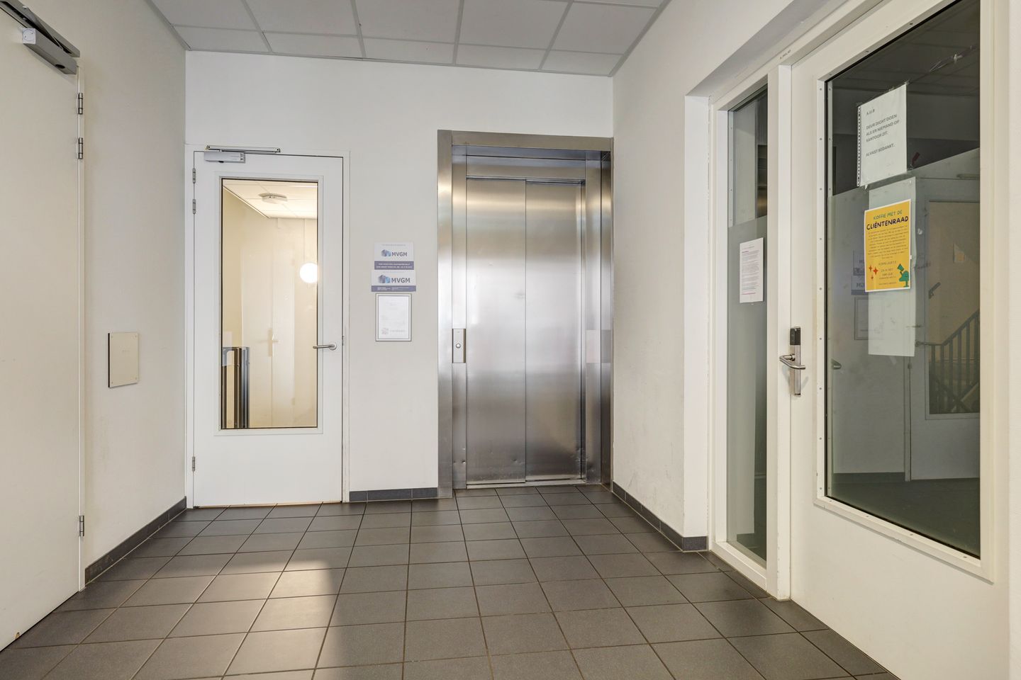 Photo 10 of Revaleiland 12