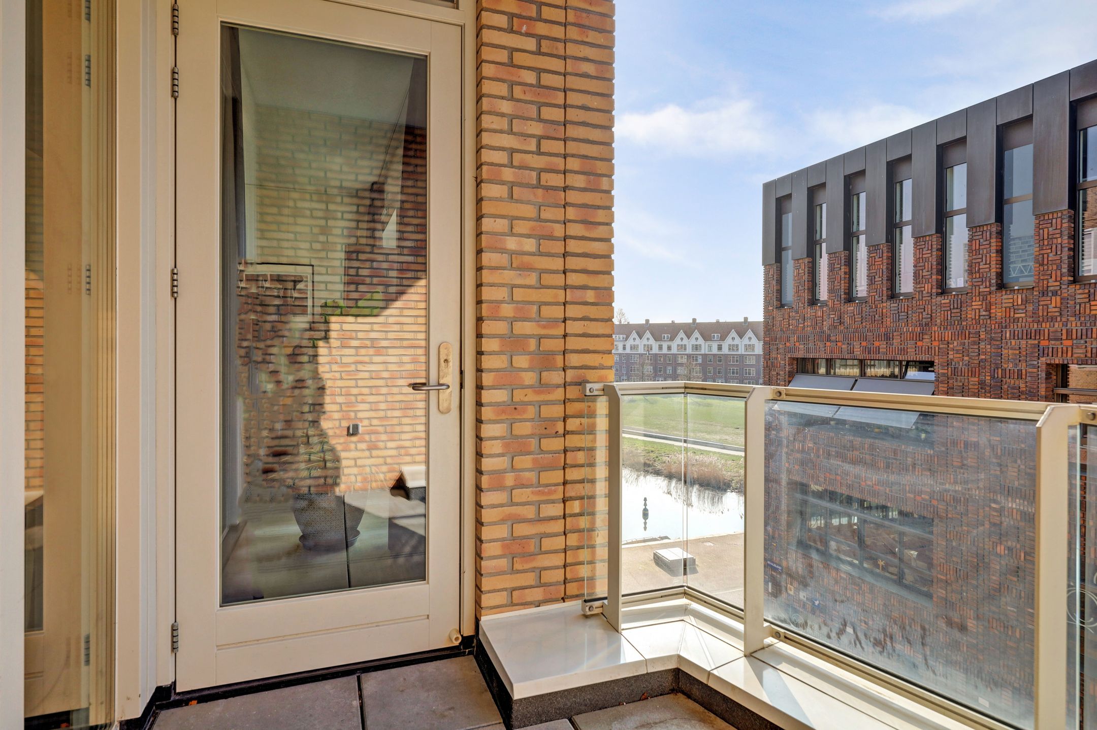 Photo 27 of Revaleiland 12