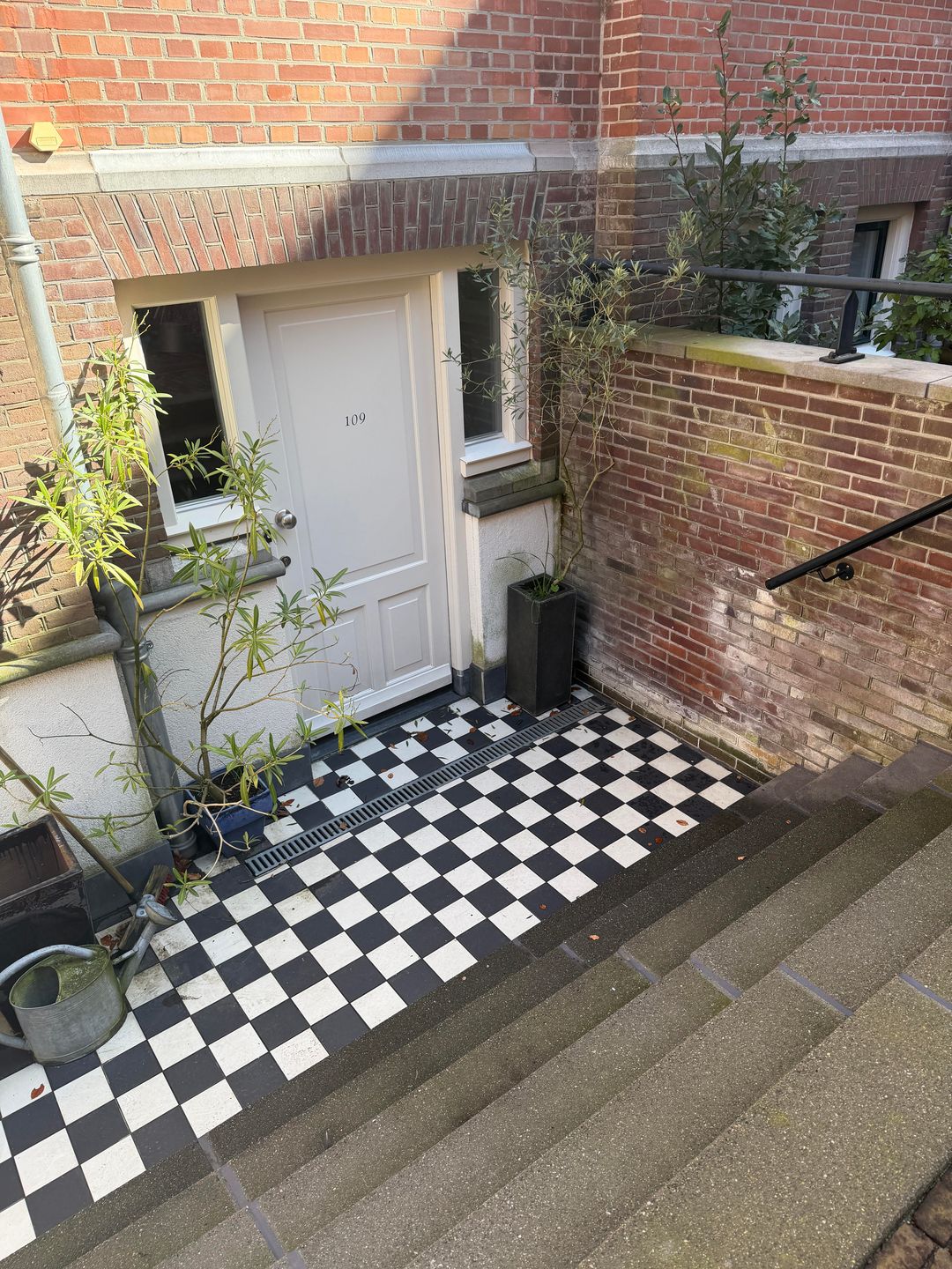 Photo 11 of Hugo de Grootstraat 109