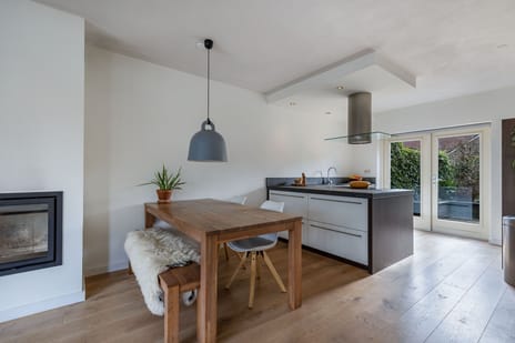 Moezel 204 secondary image