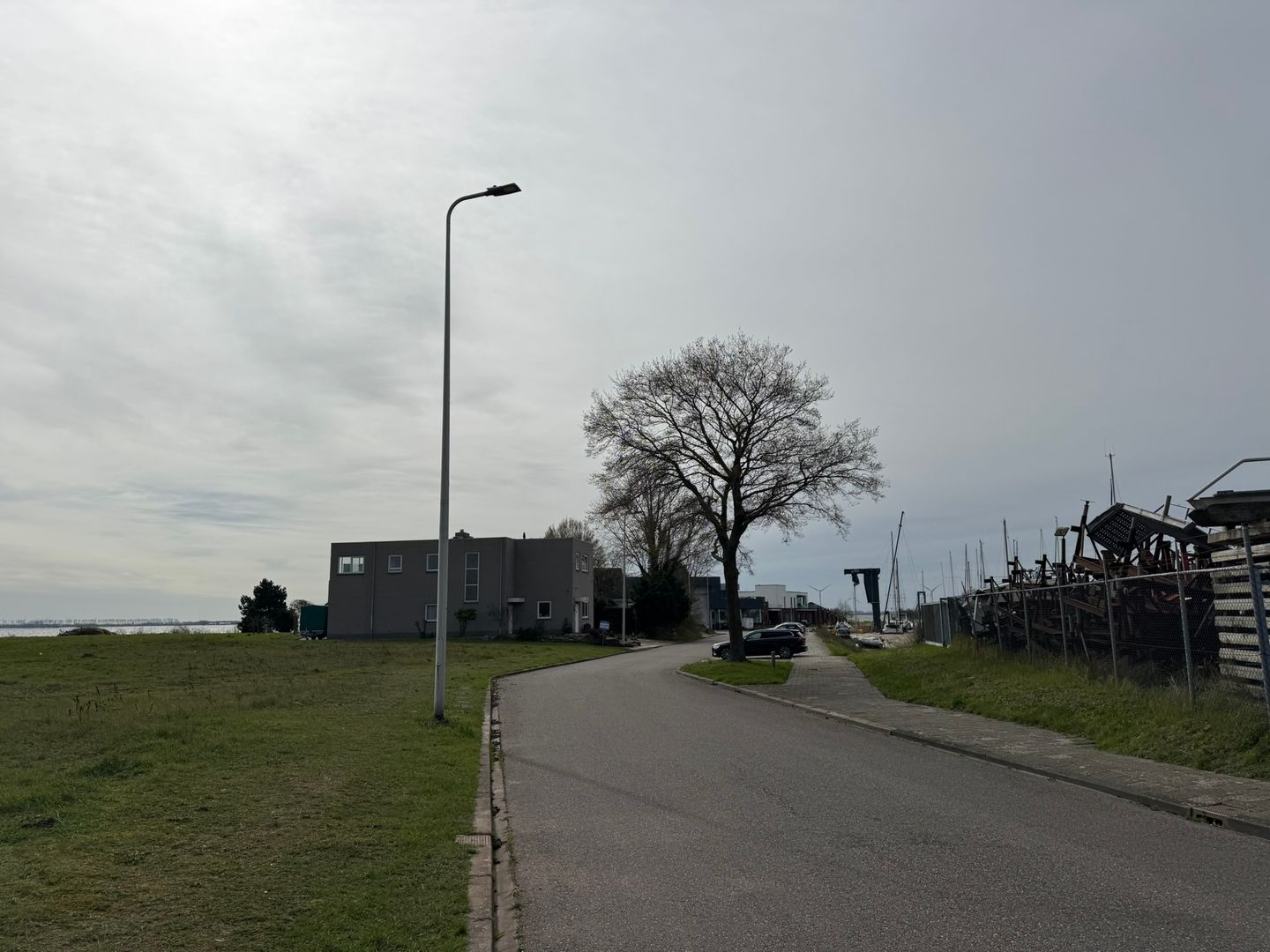 Photo 4 of Veerweg