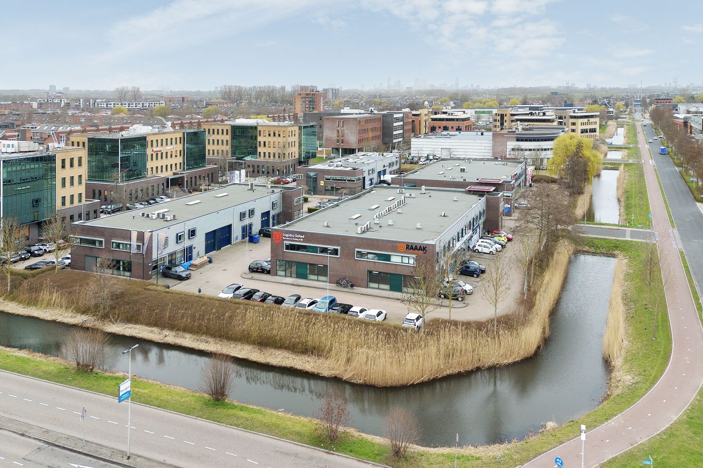 View photo 5 of Stockholm 12-18