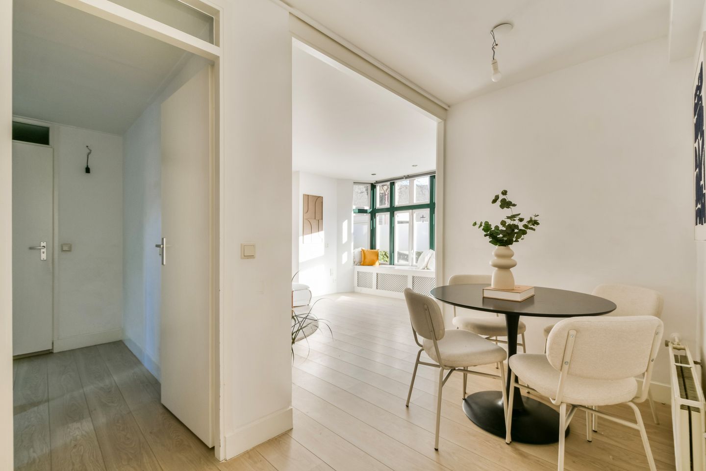 Foto 10 van Zwanenplein 11