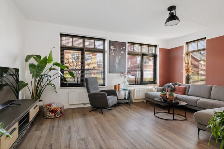 Photo 3 of Bonenakker 42