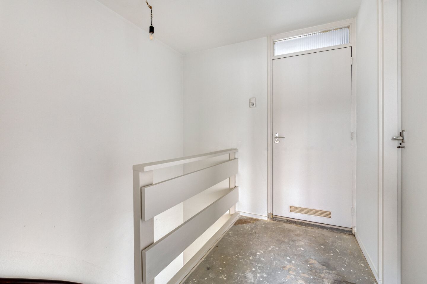 Photo 10 of Van Hogendorpweg 32