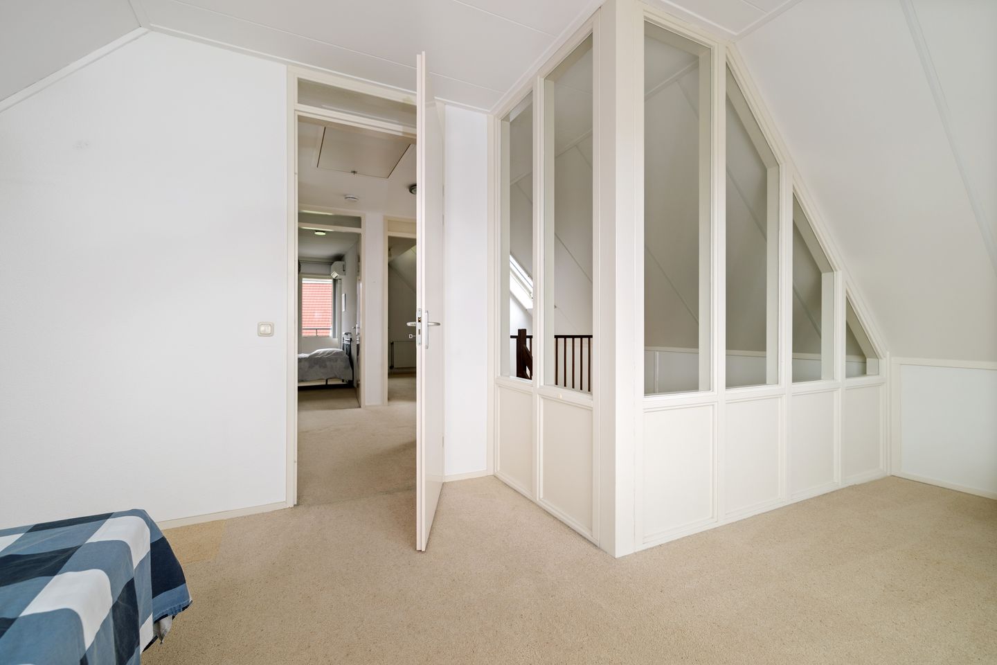 Photo 25 of Bomenrand 15