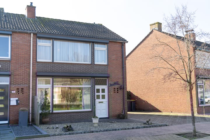 Foto 3 van Lijsterstraat 1-E