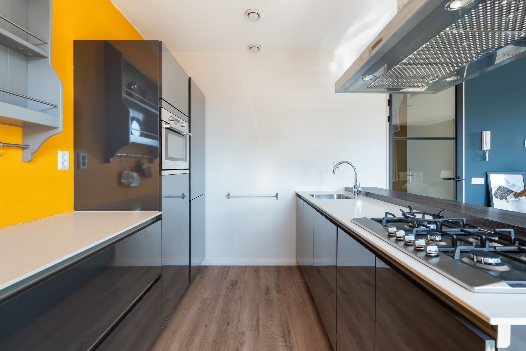 Foto 27 van Van Poeljestraat 33