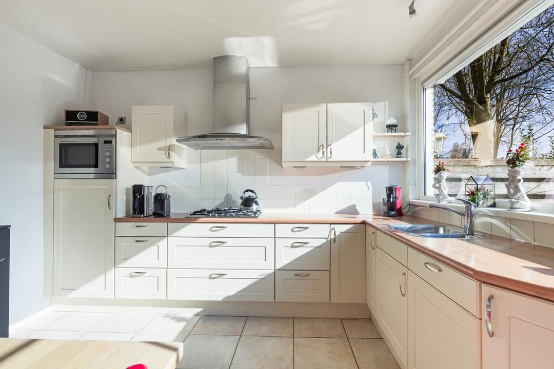 Foto 11 van Gentiaanstraat 124