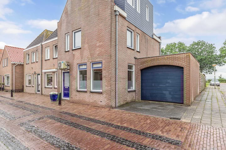 Photo 2 of Henric de Cranestraat 19-C