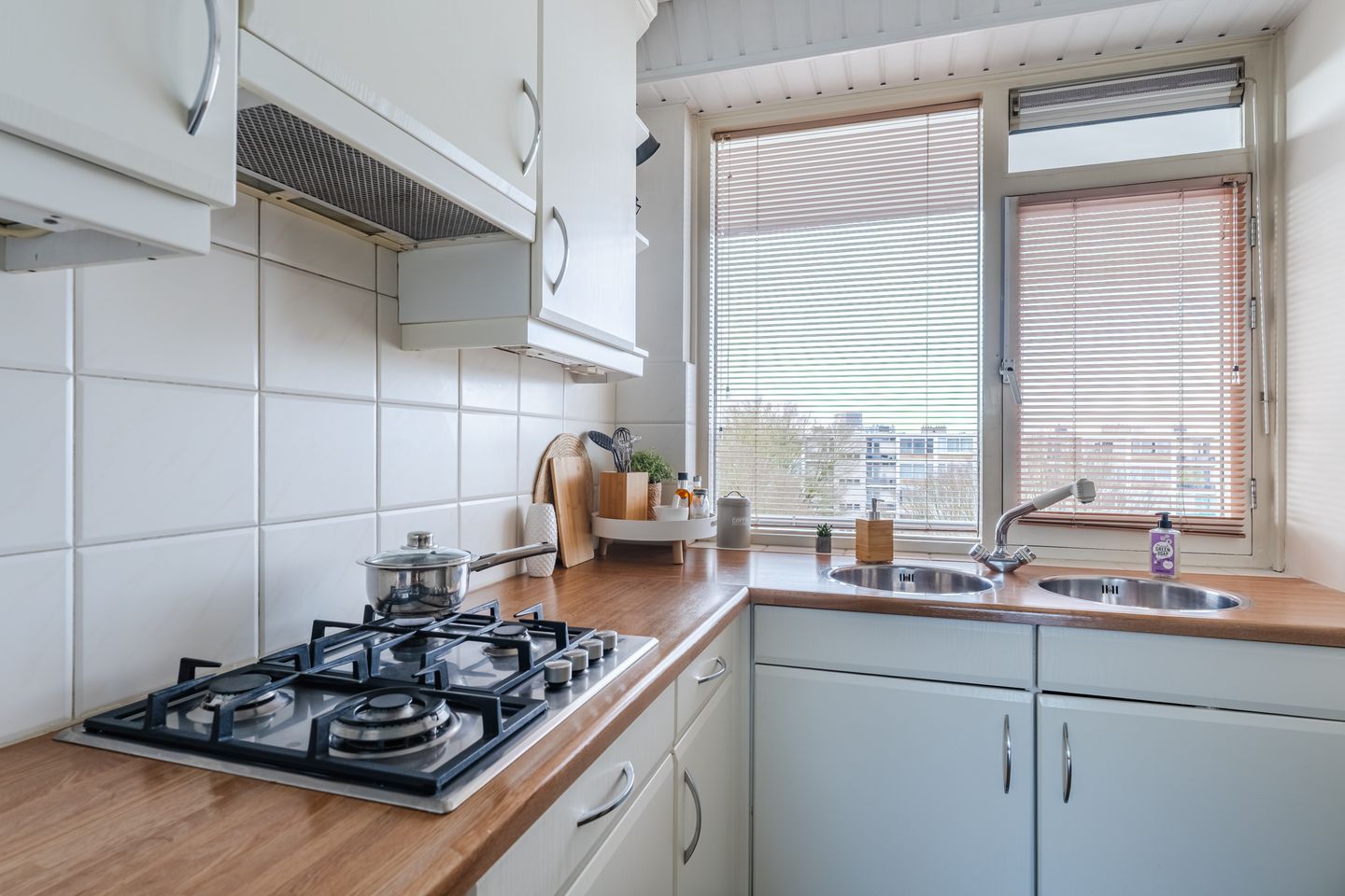 Foto 19 van Livingstonelaan 726