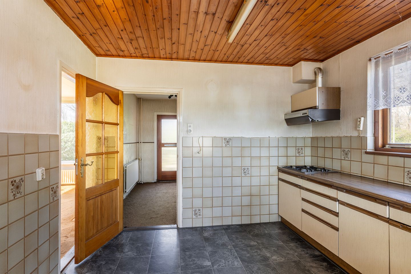 Foto 10 van Grote Achterweg 8-B