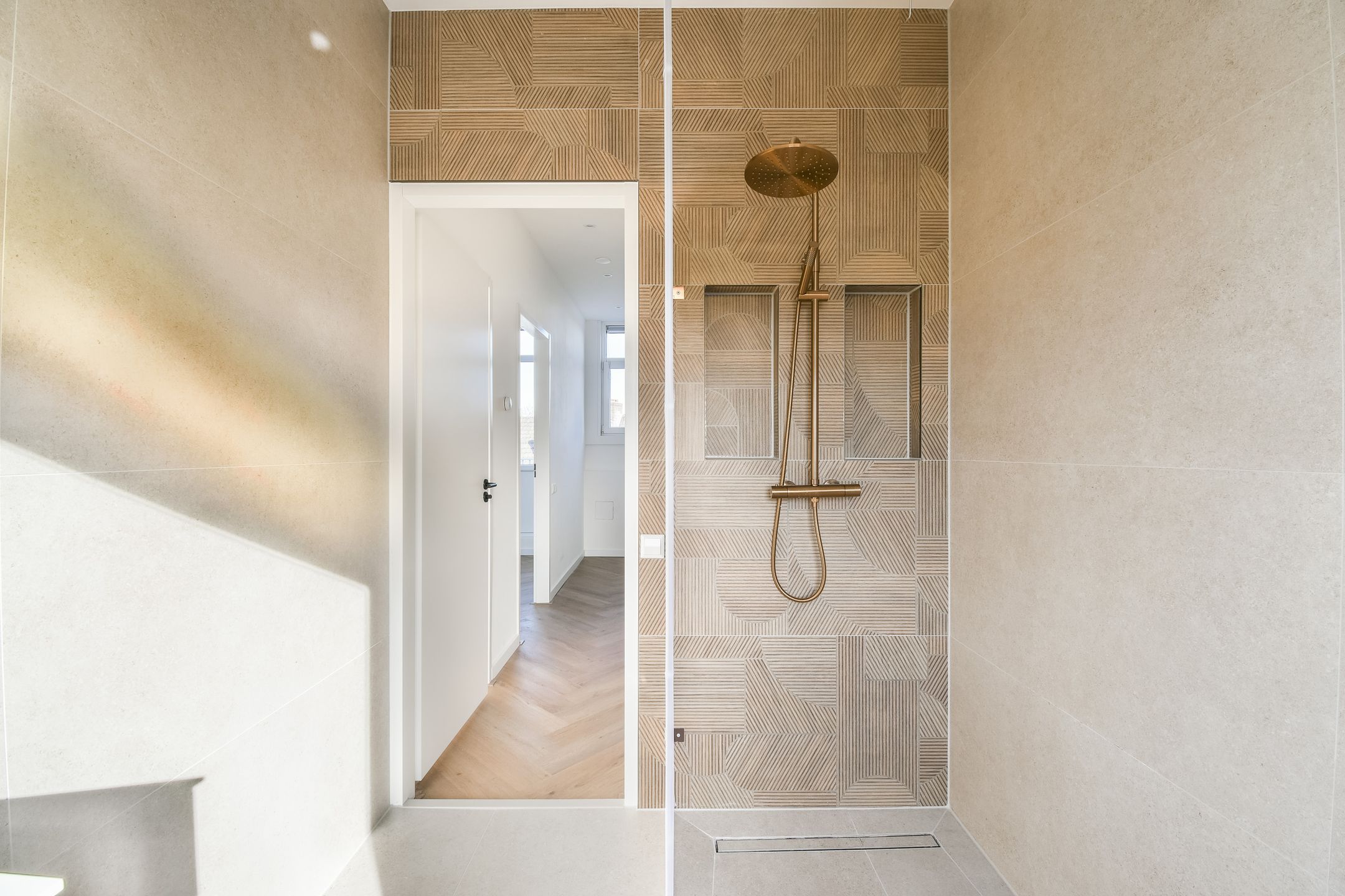 Photo 21 of Broersvest 64-A