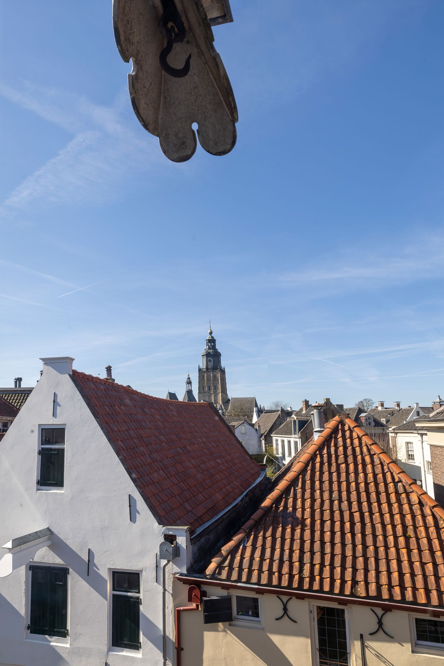 Historic Townhouse Built Against 13th Century City Wall with Wine Cellar and City Garden — 65