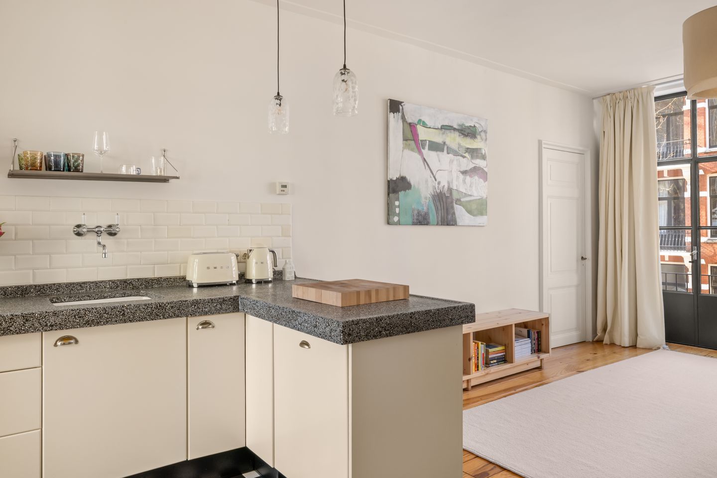 Foto 10 van Alberdingk Thijmstraat 5-1