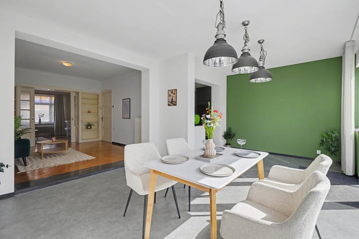 Photo 4 of Benzenraderweg 70