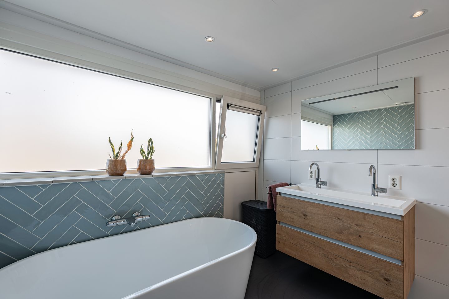 Foto 5 van A van Voorthuijsenweg 11